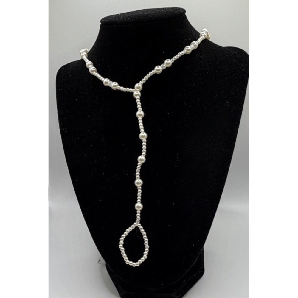Vintage Faux Pearl Lariat Necklace 18"‎ w 5" Drop Elegant Minimalist